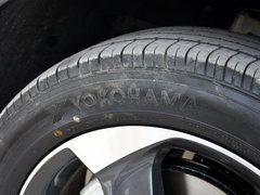 2015款 1.8L CVT 四驱旗舰型 5座