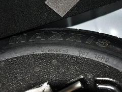 2015款 1.8L CVT 四驱旗舰型 5座