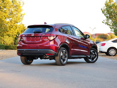 2015款 1.8L CVT 四驱旗舰型 5座
