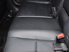 2015款 1.8L CVT 四驱旗舰型 5座