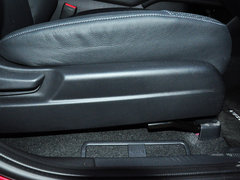 2015款 1.8L CVT 四驱旗舰型 5座