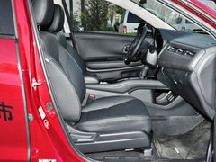 2015款 1.8L CVT 四驱旗舰型 5座