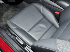 2015款 1.8L CVT 四驱旗舰型 5座