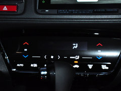 2015款 1.8L CVT 四驱旗舰型 5座