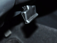 2015款 1.8L CVT 四驱旗舰型 5座