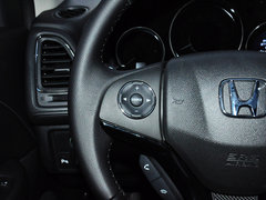 2015款 1.8L CVT 四驱旗舰型 5座