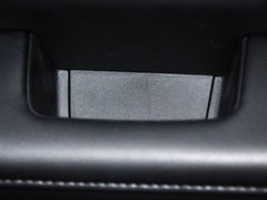2015款 1.8L CVT 四驱旗舰型 5座