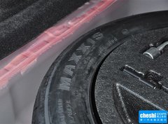 2015款 1.8L CVT 四驱旗舰型 5座