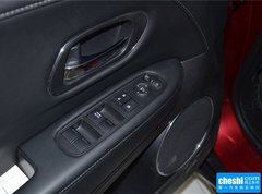 2015款 1.8L CVT 四驱旗舰型 5座