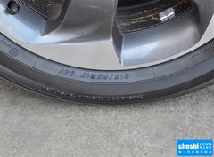 2015款 1.8L CVT 四驱旗舰型 5座