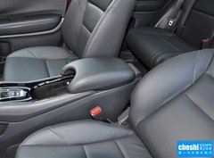2015款 1.8L CVT 四驱旗舰型 5座