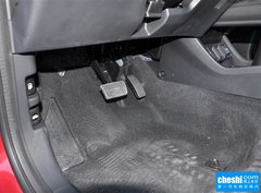 2015款 1.8L CVT 四驱旗舰型 5座