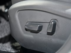 2015款 2.0L 自动 四驱尊贵型 GLX 5座
