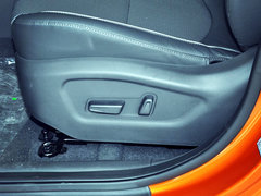2015款 1.6L 自动 两驱尊贵型 DLX 5座