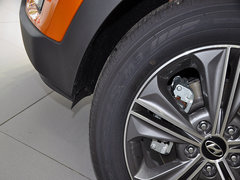 2015款 2.0L 自动 四驱尊贵型 GLX 5座