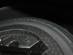 2015款 2.0L 自动 四驱尊贵型 GLX 5座