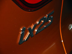 2015款 2.0L 自动 四驱尊贵型 GLX 5座