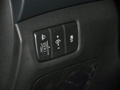 2015款 2.0L 自动 四驱尊贵型 GLX 5座