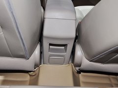 2014款 1.6L CVT 尊尚版 5座
