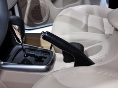 2014款 1.6L CVT 尊尚版 5座