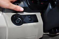 2014款 1.6L CVT 尊尚版 5座