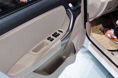 2014款 1.6L CVT 尊尚版 5座