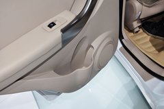 2014款 1.6L CVT 尊尚版 5座