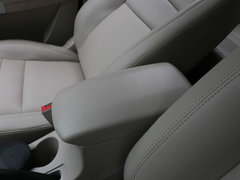 2014款 1.6L CVT 尊尚版 5座