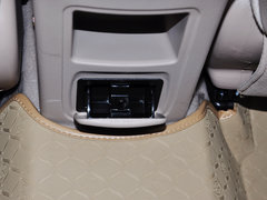 2014款 1.6L CVT 尊尚版 5座