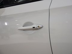 2014款 1.5T 自动 汽油 两驱尊贵版