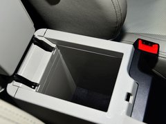 2014款 三厢 1.3T CVT 尊贵型
