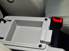 2014款 三厢 1.3T CVT 尊贵型
