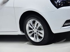 2014款 三厢 1.3T CVT 尊贵型