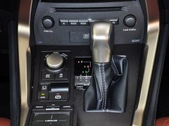 2015款 300h 锋芒版 全驱 5座