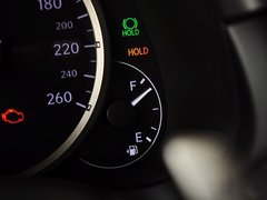 2015款 300h 锋芒版 全驱 5座