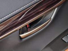 2015款 300h 锋芒版 全驱 5座