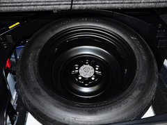 2015款 300h 锋芒版 全驱 5座
