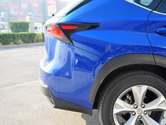 2015款 300h 锋芒版 全驱 5座