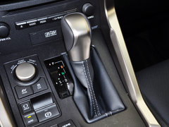 2015款 300h 锋芒版 全驱 5座