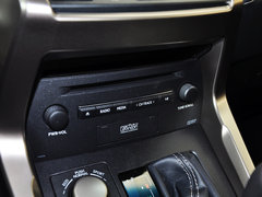 雷克萨斯NX 2015款 300h 锋芒版 全驱 5座