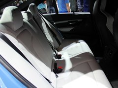 2014款 3.0T 四门轿跑车