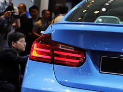 2014款 3.0T 四门轿跑车