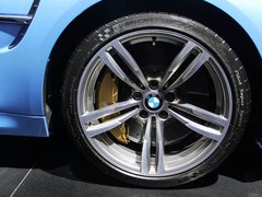 2014款 3.0T 四门轿跑车