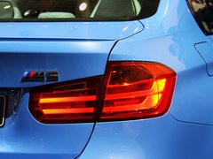 2014款 3.0T 四门轿跑车