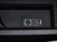 2014款 3.0T 四门轿跑车