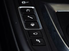 2014款 3.0T 四门轿跑车