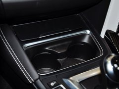 2014款 3.0T 四门轿跑车