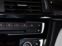 2014款 3.0T 四门轿跑车