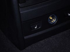2014款 3.0T 四门轿跑车