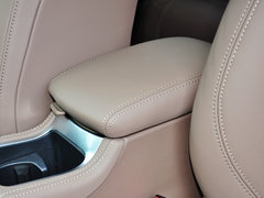 2014款 1.6T 自动 尊享版THP200 5座